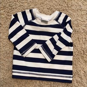 Hanna Andersson baby boys Swim top - rash guard